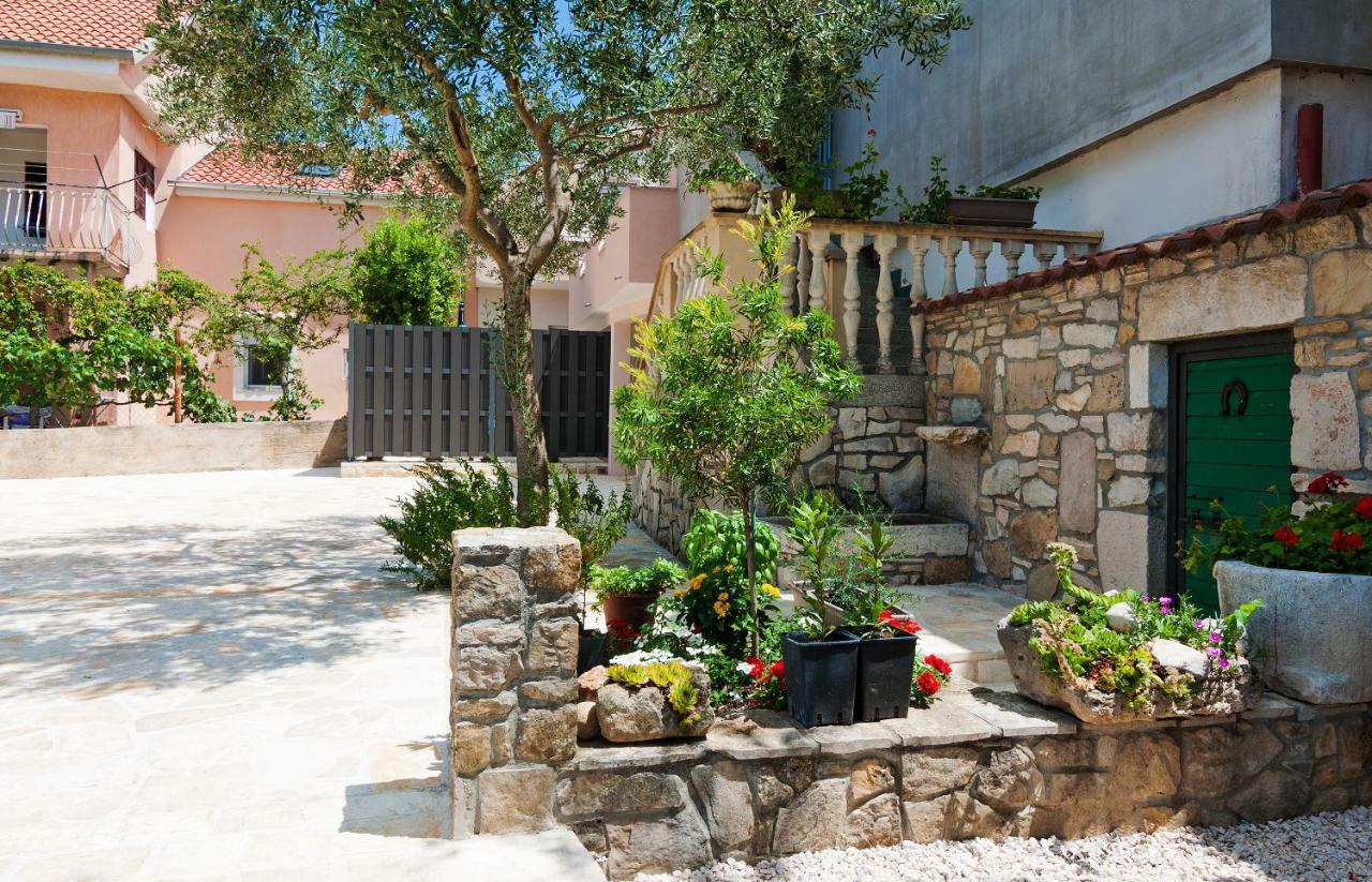 Apartment Stela - Private Terrace & Parking Zadar Exteriér fotografie