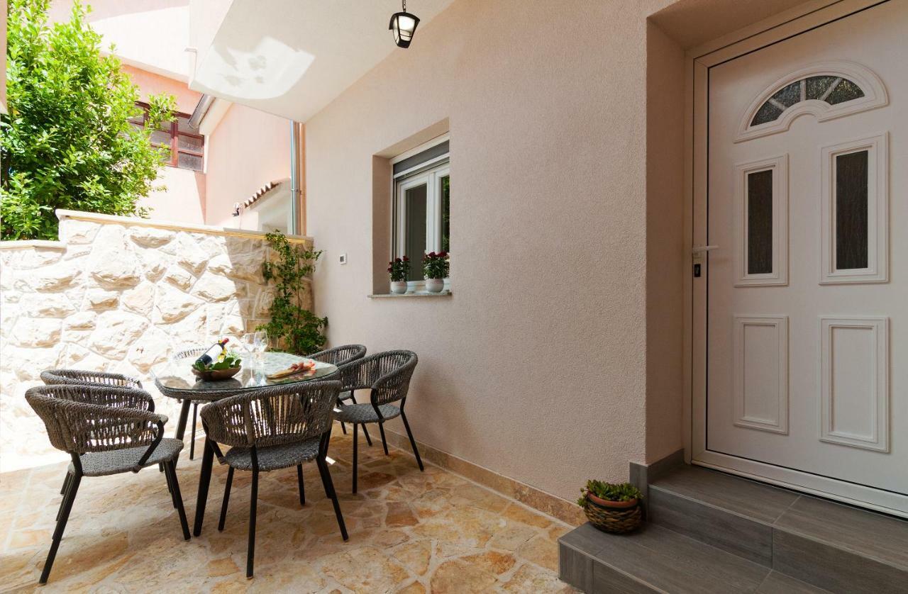 Apartment Stela - Private Terrace & Parking Zadar Exteriér fotografie