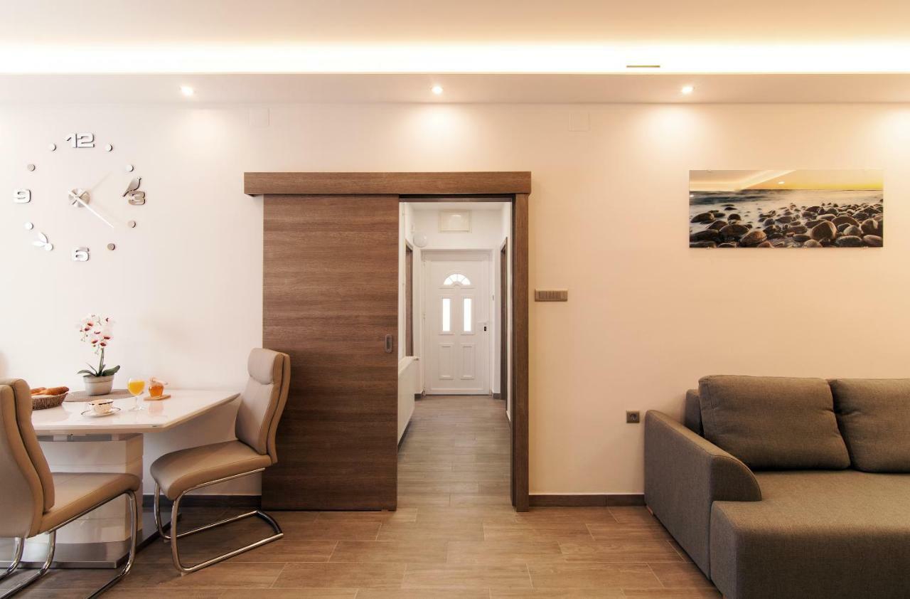 Apartment Stela - Private Terrace & Parking Zadar Exteriér fotografie